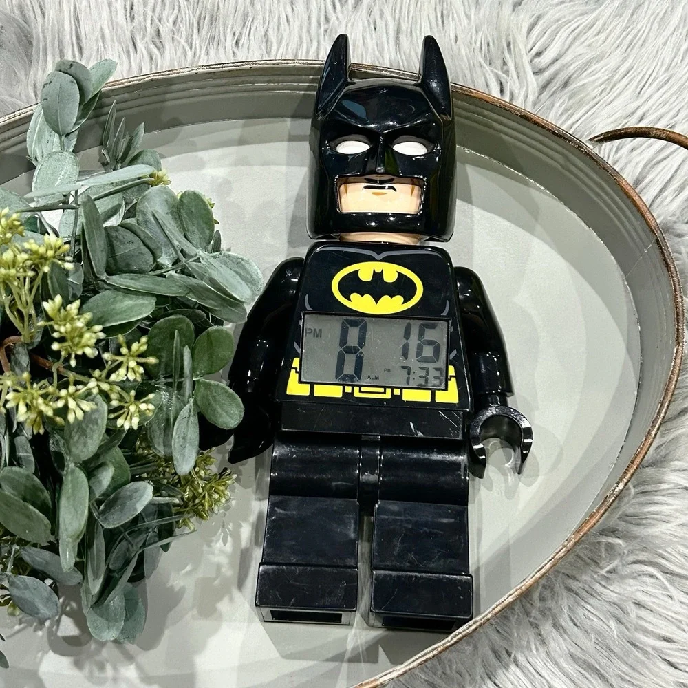 LEGO DC Super Heroes Movie Batman 10
